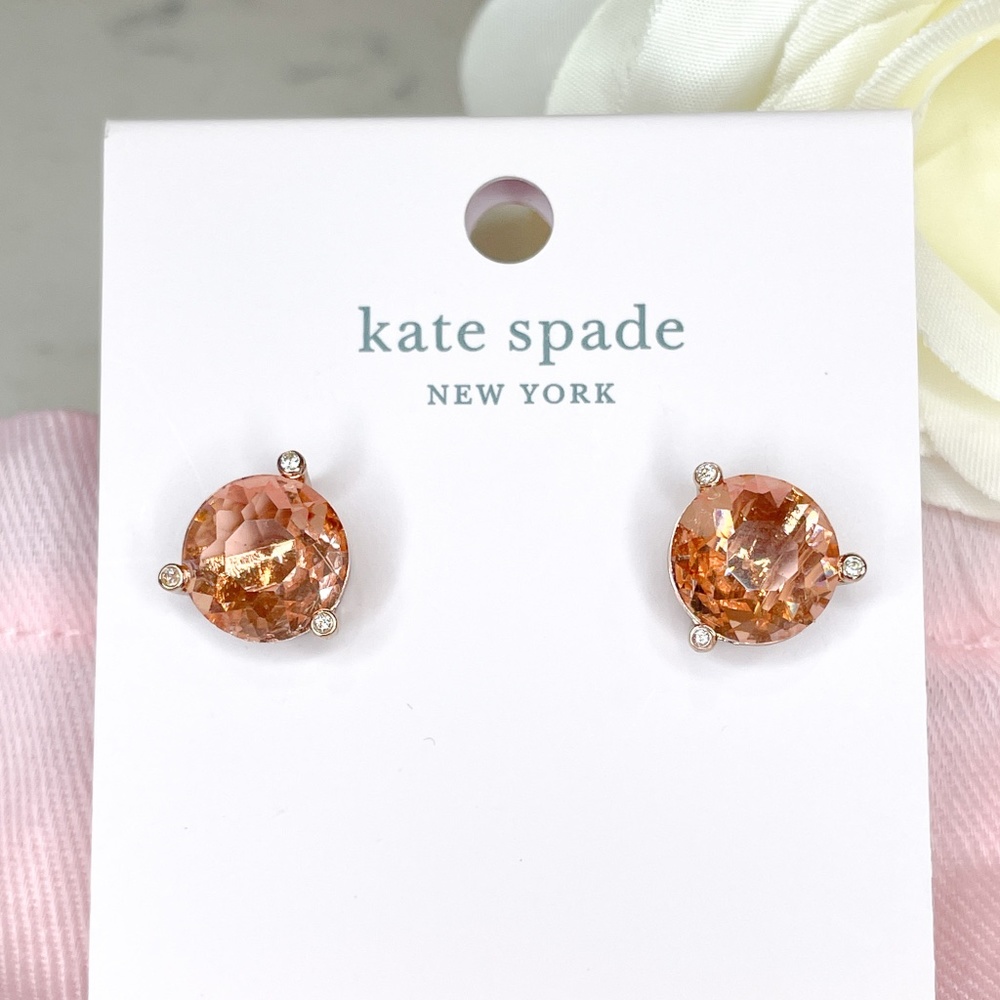 NWT Kate Spade Rise and Shine Light Peach Brilliant Statements Tri-Prong Studs